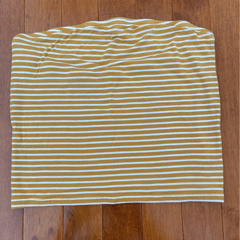 Yellow and white tube top